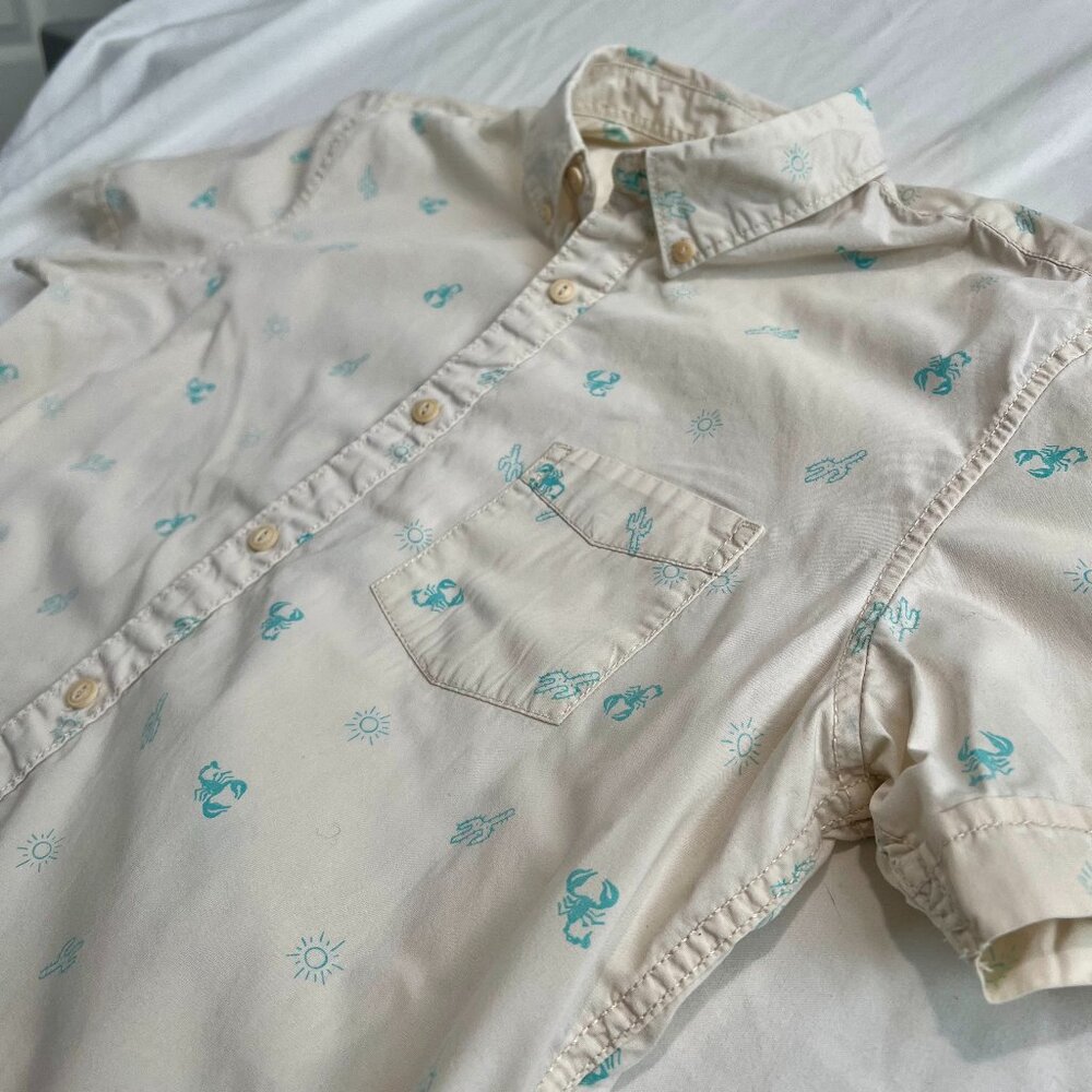 Arizona Jean Co. - Cactus & Scorpion Print Short Sleeve Button Up